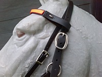 Hook on Brow Band, Hook Closed